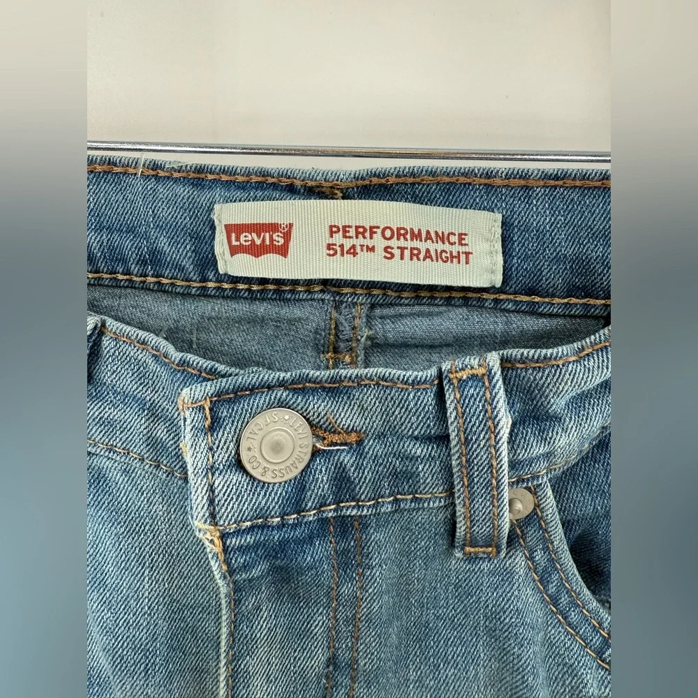 EUC Levi’s 514 Straight Fit Performance Jeans - Picture 9 of 12